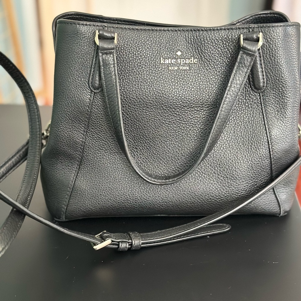 Black Kate Spade purse ♠️